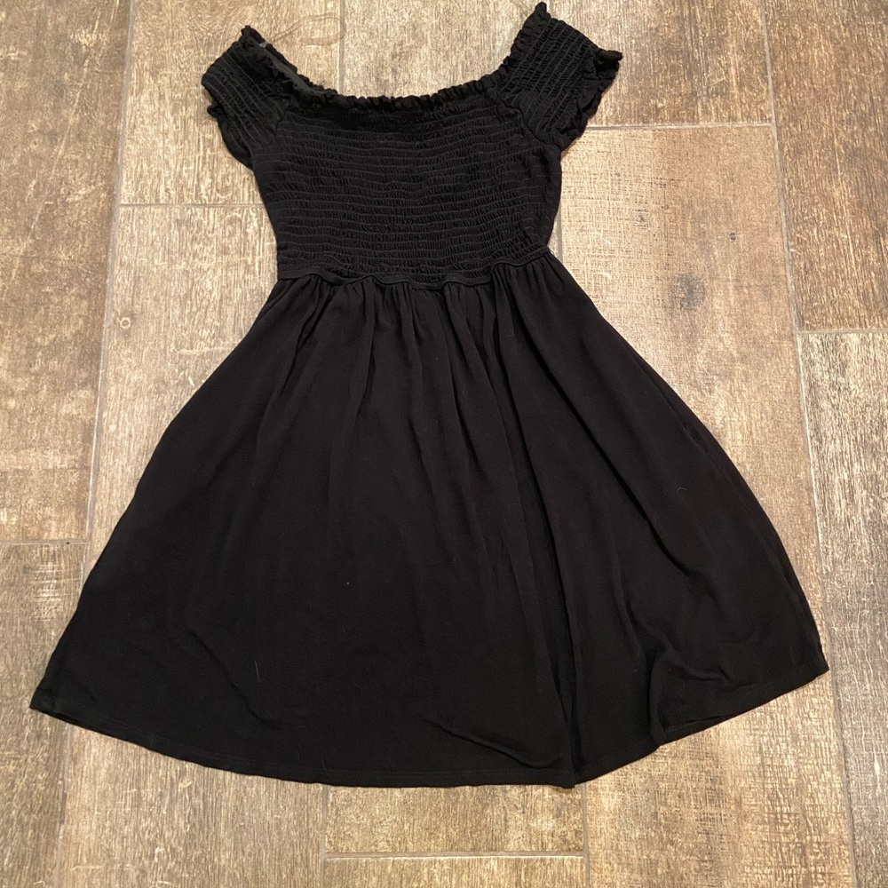 black ribbed top, dress